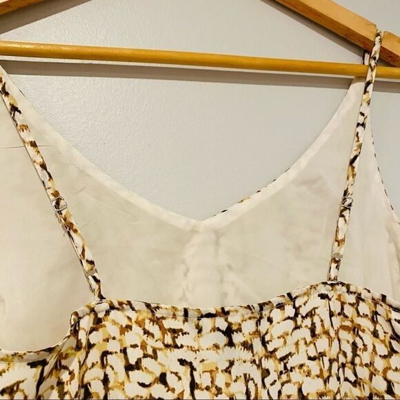 Banana Republic Classic Camisole Animal Print XS - Picture 6 of 8